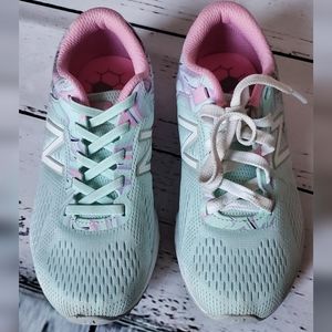 New Balance fresh foam size 1